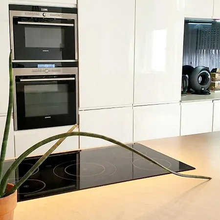 Helles Mit Kingsize-bett منزل للإقامة *