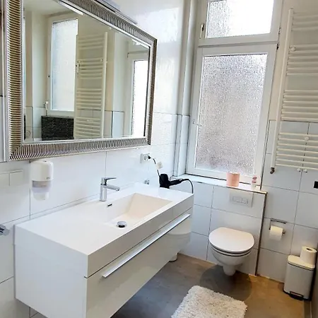 Helles Mit Kingsize-bett