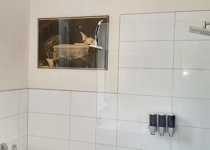 Helles Mit Kingsize-bett * Mannheim