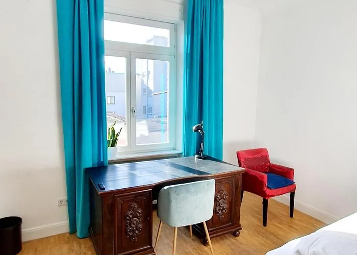 Helles Mit Kingsize-bett Ubytování v soukromí Mannheim